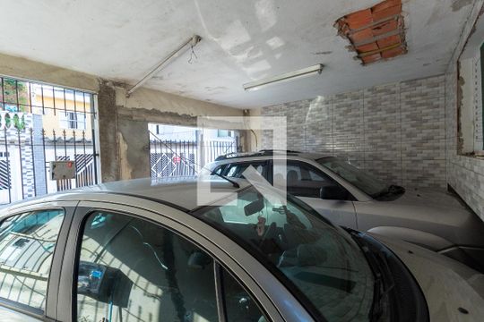 Garagem de casa à venda com 3 quartos, 244m² em Jardim Jaú (zona Leste), São Paulo