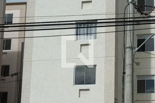 Fachada de apartamento para alugar com 2 quartos, 42m² em Madureira, Rio de Janeiro