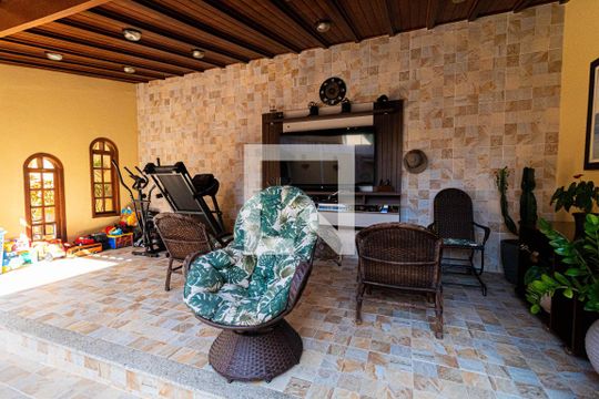 Área comum - Piscina de casa à venda com 4 quartos, 670m² em Taquara, Rio de Janeiro