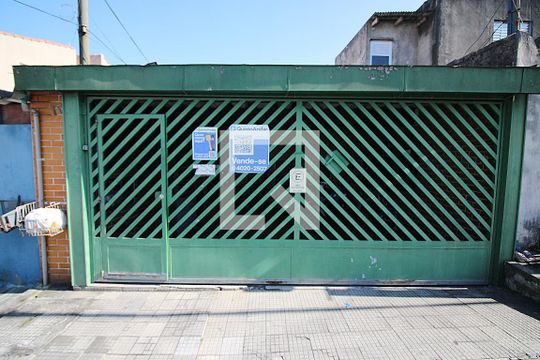 Fachada de casa à venda com 1 quarto, 60m² em Jardim Trieste, São Bernardo do Campo