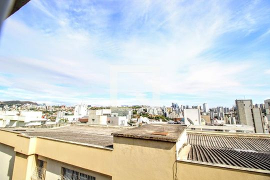 Vista  de apartamento à venda com 4 quartos, 166m² em Santo Antônio, Belo Horizonte