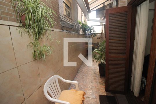 Sacada da Sala de Estar de apartamento à venda com 3 quartos, 160m² em Cidade Baixa, Porto Alegre