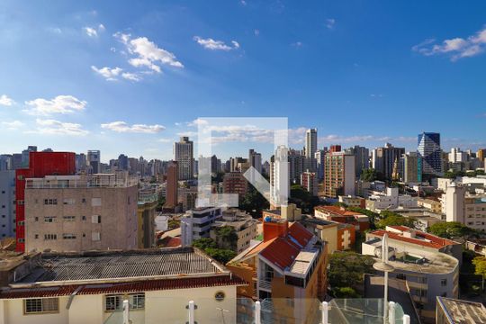 2 Pavimento - Vista do Quarto 1 de apartamento para alugar com 3 quartos, 297m² em Santo Antônio, Belo Horizonte