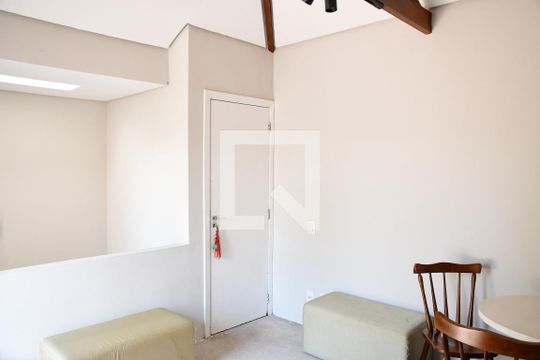 Suíte 2 de casa de condomínio para alugar com 4 quartos, 200m² em Jardim Rebelato, Cotia
