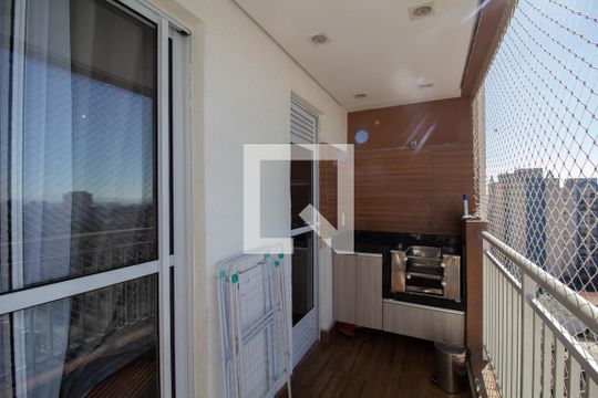Varanda de apartamento para alugar com 2 quartos, 48m² em Vila Carmosina, São Paulo