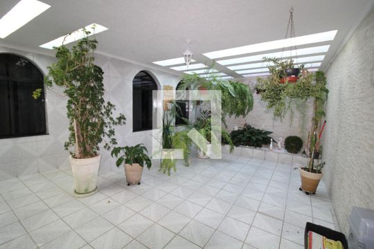 Garagem de casa à venda com 3 quartos, 300m² em Vila Formosa, São Paulo