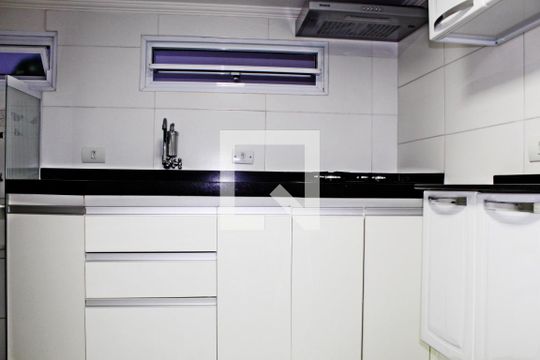 Cozinha de casa para alugar com 1 quarto, 35m² em Cidade Líder, São Paulo