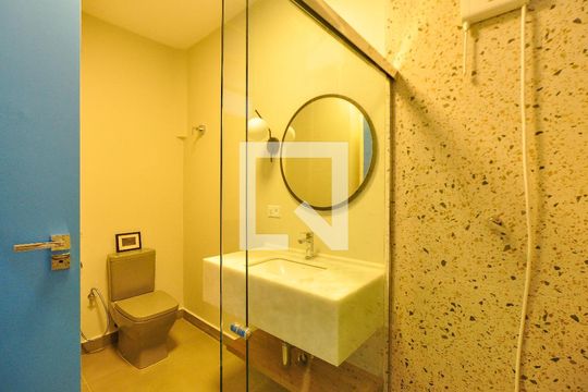Banheiro de kitnet/studio à venda com 1 quarto, 38m² em Cerqueira César, São Paulo