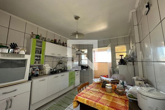 Cozinha de apartamento à venda com 3 quartos, 148m² em Centro, São Leopoldo