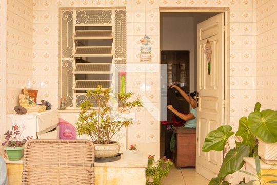 Varanda de casa à venda com 2 quartos, 55m² em Fonseca, Niterói