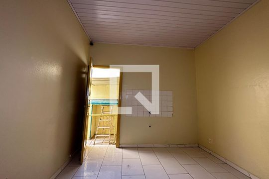 Cozinha de casa à venda com 2 quartos, 75m² em Centro, São Leopoldo