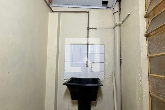 Lavanderia de casa à venda com 1 quarto, 50m² em Centro, São Leopoldo