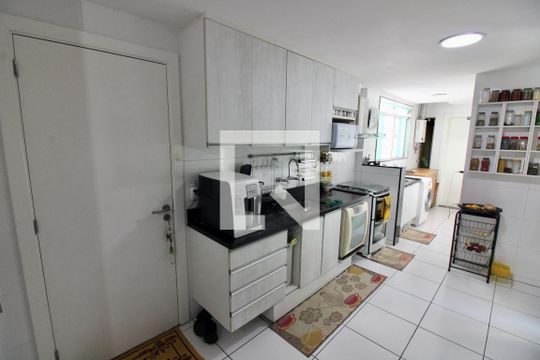 Cozinha de apartamento à venda com 4 quartos, 187m² em Recreio dos Bandeirantes, Rio de Janeiro