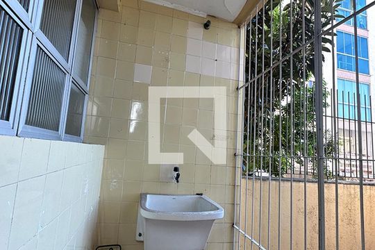 Lavanderia de apartamento à venda com 1 quarto, 64m² em Centro, São Leopoldo