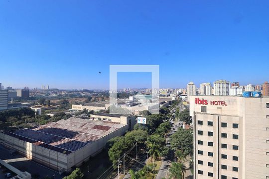 Vista do Closet Suíte 1 de apartamento para alugar com 2 quartos, 170m² em Jardim, Santo André
