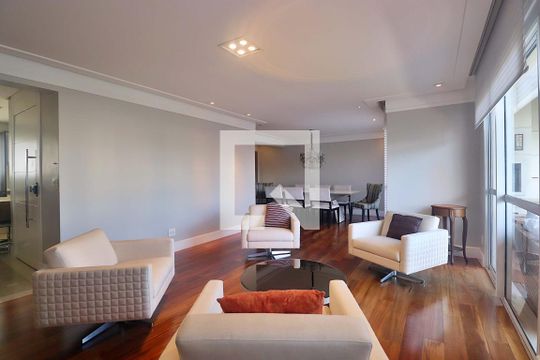 Sala de apartamento para alugar com 2 quartos, 170m² em Jardim, Santo André
