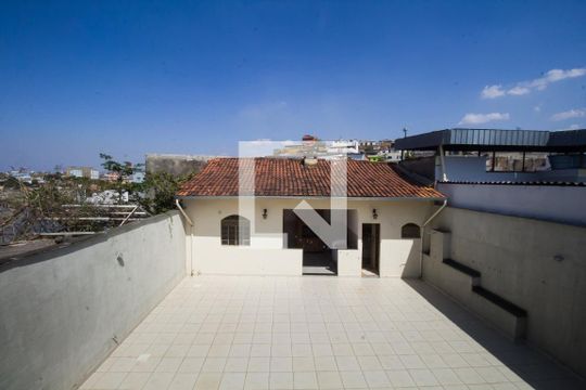Vista da Varanda da Suíte de casa para alugar com 4 quartos, 340m² em Aparecida, Belo Horizonte