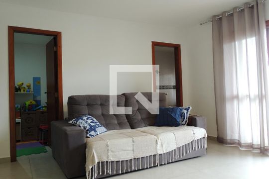 Sala  de casa de condomínio à venda com 4 quartos, 320m² em Anil, Rio de Janeiro