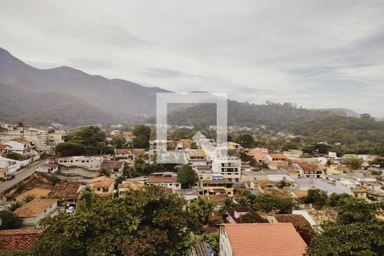 Vista  de casa de condomínio para alugar com 4 quartos, 320m² em Anil, Rio de Janeiro