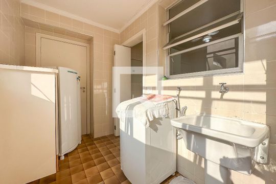 Área de Serviço de apartamento para alugar com 3 quartos, 100m² em Barra Funda, Guarujá