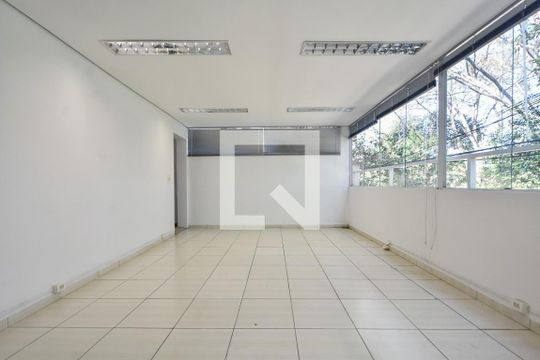 Sala 02 de casa à venda com 3 quartos, 180m² em Campo Belo, São Paulo