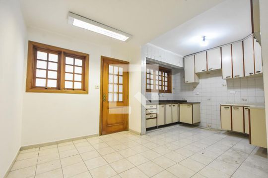Cozinha de casa para alugar com 3 quartos, 180m² em Campo Belo, São Paulo