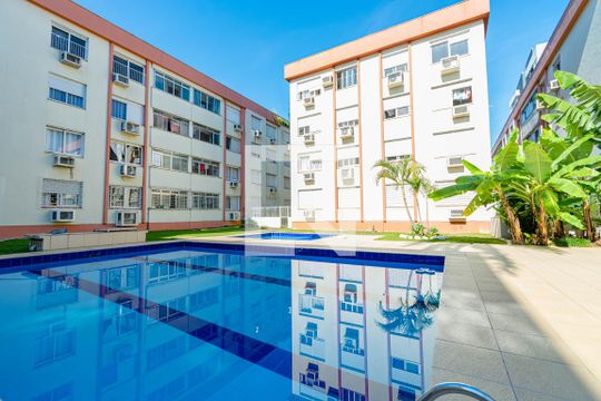 Área comum - Piscina de apartamento à venda com 1 quarto, 42m² em Centro, Canoas