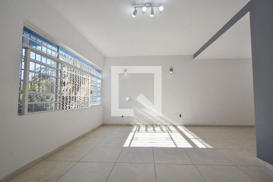 Sala Principal  de casa à venda com 3 quartos, 142m² em Campo Belo, São Paulo
