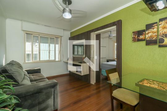 Apartamento para alugar com 1 quarto, 43m² em Vila Ipiranga, Porto Alegre