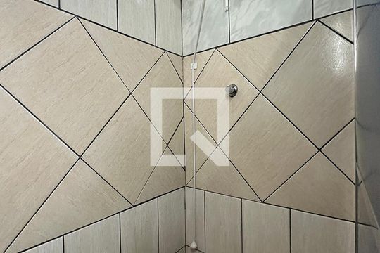 Banheiro de casa à venda com 2 quartos, 110m² em Feitoria, São Leopoldo