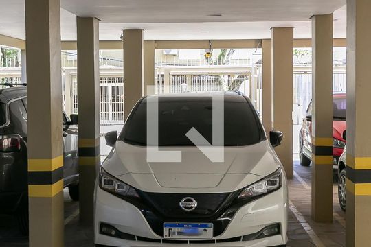 Garagem de apartamento para alugar com 2 quartos, 80m² em Cidade Baixa, Porto Alegre