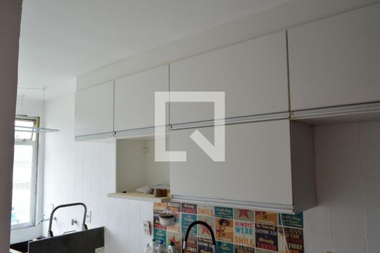 Cozinha de apartamento à venda com 2 quartos, 40m² em Cidade de Deus, Rio de Janeiro