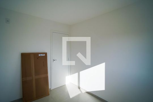 Quarto 2 de apartamento para alugar com 2 quartos, 47m² em Vila Angelica, Sorocaba