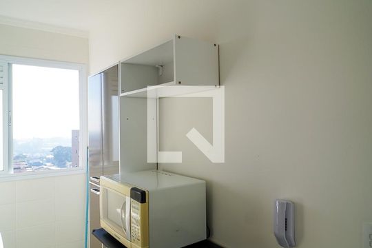 Cozinha de apartamento para alugar com 2 quartos, 47m² em Vila Angelica, Sorocaba
