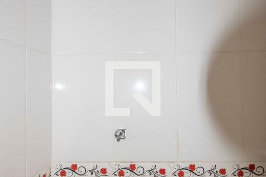 Banheiro de casa à venda com 3 quartos, 300m² em Mathias Velho, Canoas