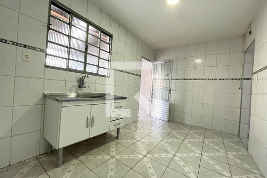 Cozinha de casa para alugar com 1 quarto, 188m² em Parque Imperial, São Paulo