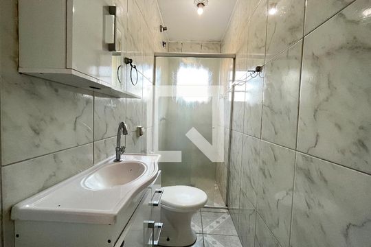 Banheiro de casa para alugar com 1 quarto, 188m² em Parque Imperial, São Paulo