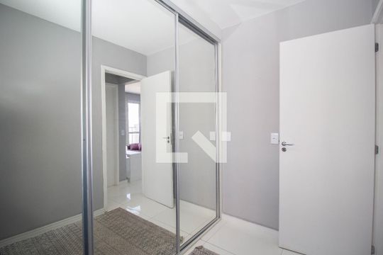 Quarto 1 de apartamento à venda com 2 quartos, 44m² em Vila Souza, São Paulo