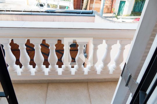 Varanda da Suíte 2 de casa à venda com 3 quartos, 300m² em Santa Maria, Santo André