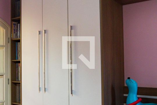 Suíte 1 de casa à venda com 3 quartos, 300m² em Santa Maria, Santo André