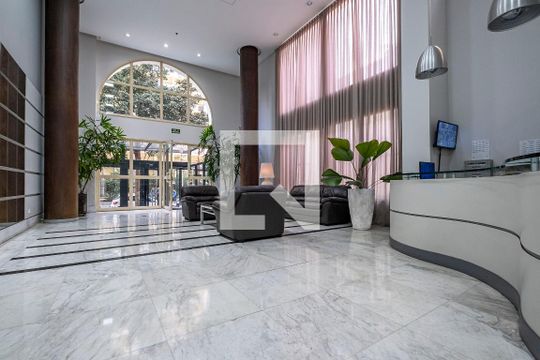 Hall de entrada de kitnet/studio para alugar com 1 quarto, 27m² em Jardim Paulista, São Paulo