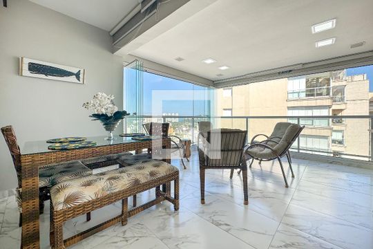 Sala de apartamento para alugar com 2 quartos, 71m² em Loteamento João Batista Julião, Guarujá