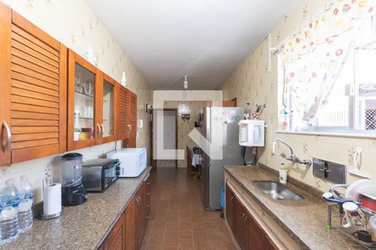 Cozinha de apartamento à venda com 3 quartos, 130m² em Tijuca, Rio de Janeiro