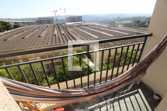 Varanda Sala de apartamento para alugar com 2 quartos, 50m² em Jardim Três Marias, São Paulo