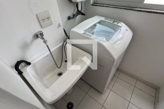 Área de Serviço de apartamento à venda com 2 quartos, 56m² em Jardim Paulista, São Paulo