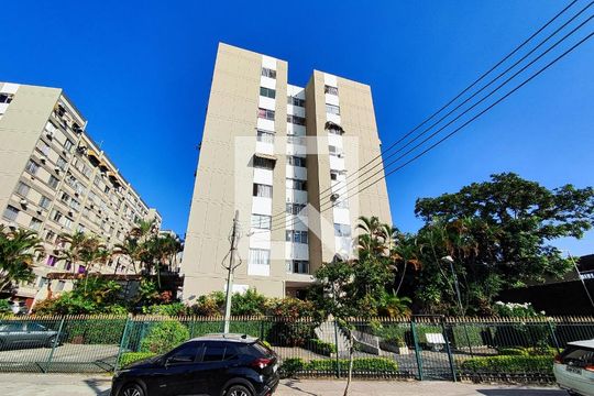 Fachada de apartamento à venda com 3 quartos, 76m² em Engenho de Dentro, Rio de Janeiro