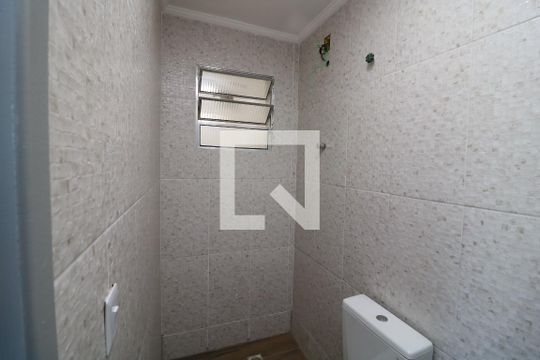 Banheiro da Suíte de casa para alugar com 2 quartos, 65m² em Vila Formosa, São Paulo