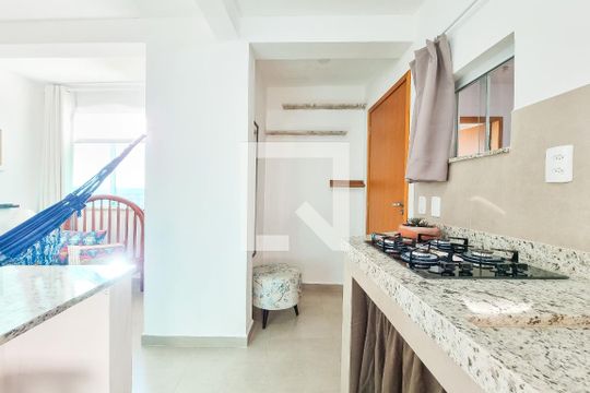 Cozinha de kitnet/studio para alugar com 1 quarto, 24m² em Jardim Ismenia, São José dos Campos