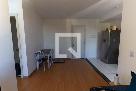Sala de apartamento para alugar com 2 quartos, 49m² em Inhaúma, Rio de Janeiro