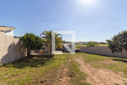 Quintal de casa à venda com 4 quartos, 280m² em Parque Rural Fazenda Santa Cândida, Campinas